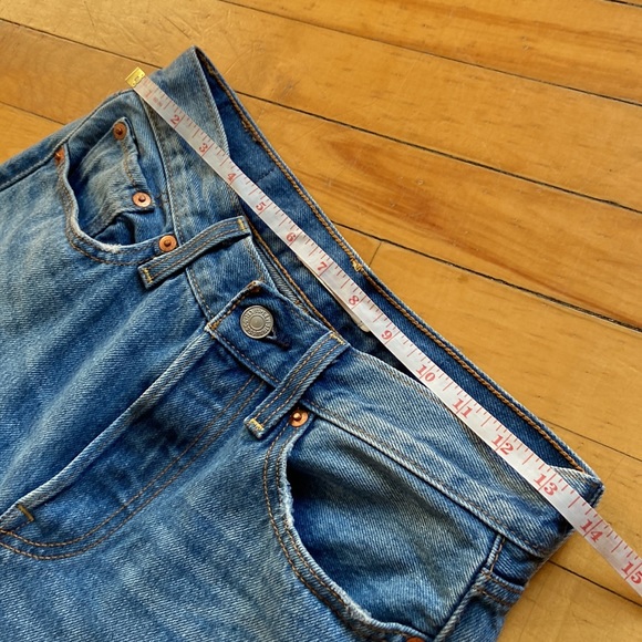 Levi’s wedgie straight medium wash jeans - Picture 9 of 13